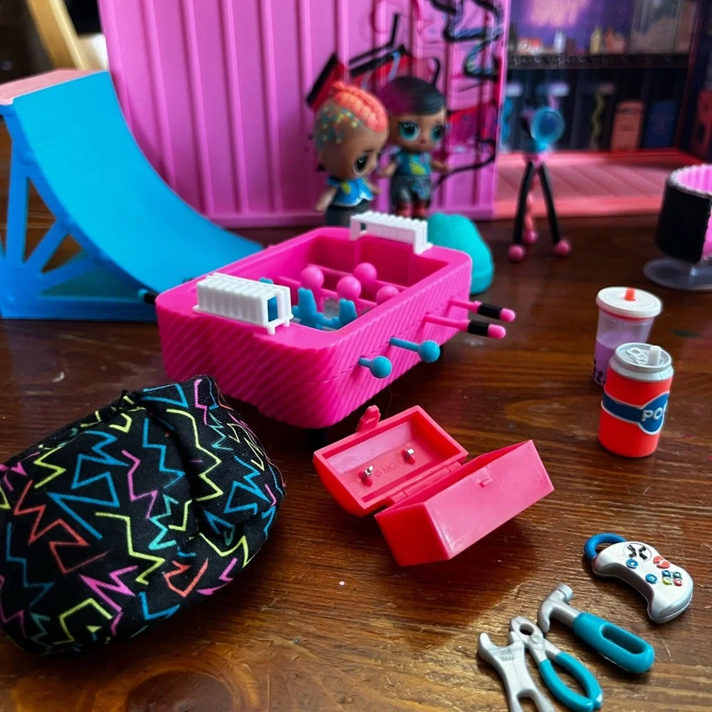 LOL Surprise Clubhouse Doll Play House